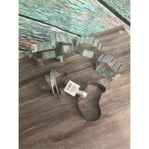 NWT Cookie Cutters Mixed Theme Bundle of 5 Cutters 🍪🥠